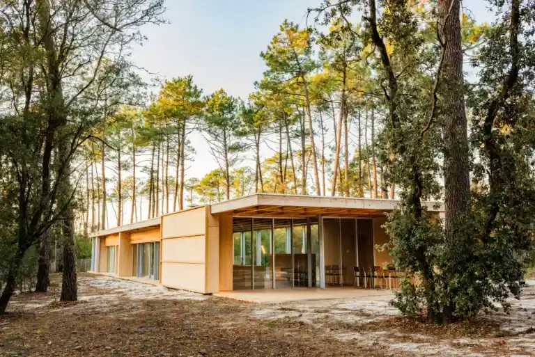 Otel M:obilyaları, Yurt mobilyaları, Kral Dairesi